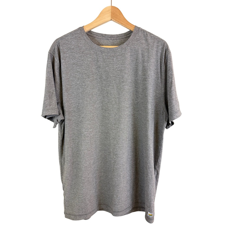 Vuori Strato Tech Tee Mens Large Short Sleeve Performance Shirt